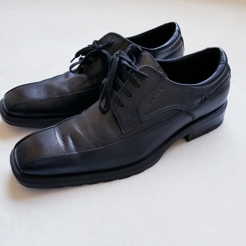 Kenneth Cole Reaction  Dress shoes 👞